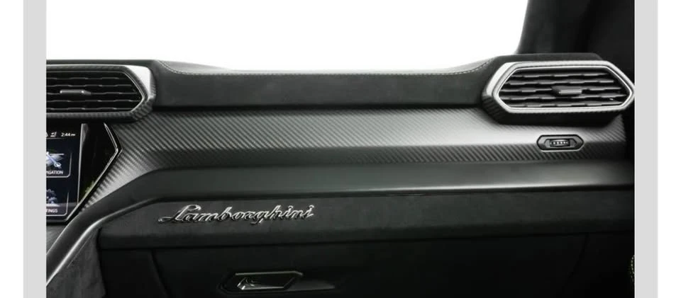 2023 Lamborghini Urus - Image 8 of 8
