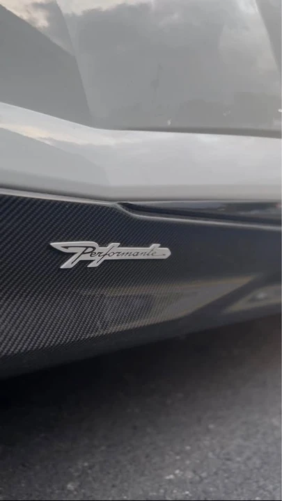 2023 Lamborghini Urus - Image 4 of 7