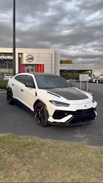 2023 Lamborghini Urus Performante