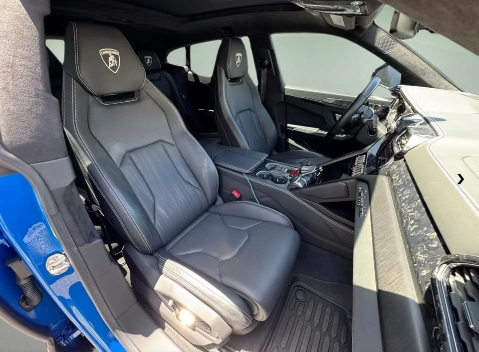 2023 Lamborghini Urus - Image 17 of 19