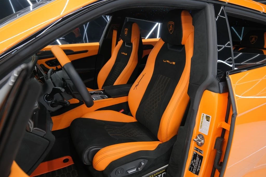 2023 Lamborghini Urus - Image 22 of 31