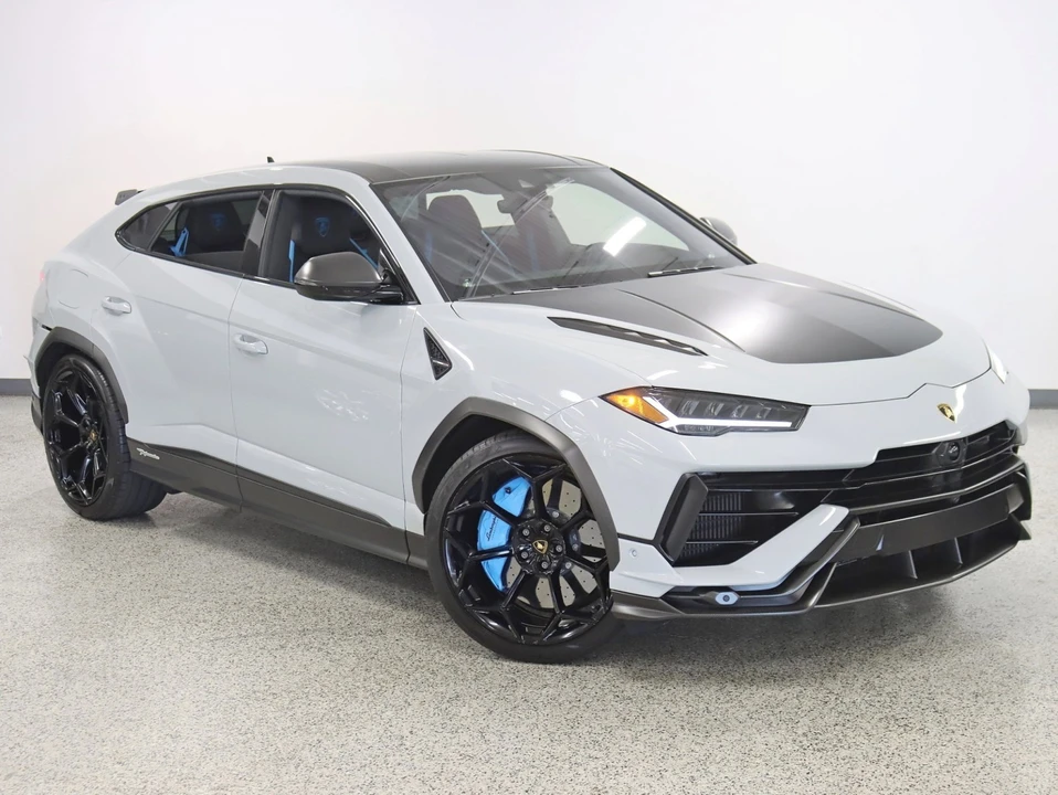 2023 Lamborghini Urus Performante - Image 8 of 21
