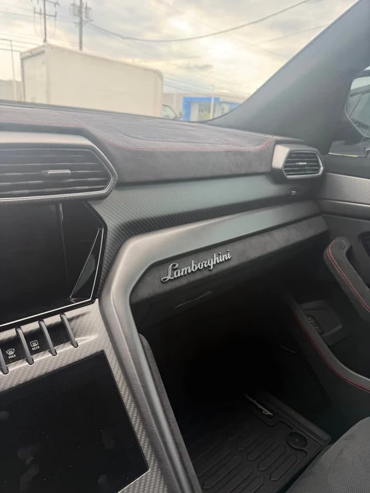 2023 Lamborghini Urus S - Image 5 of 7