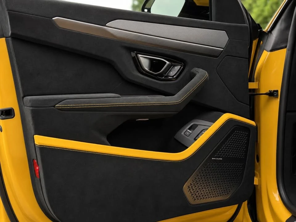 2023 Lamborghini Urus - Image 20 of 20