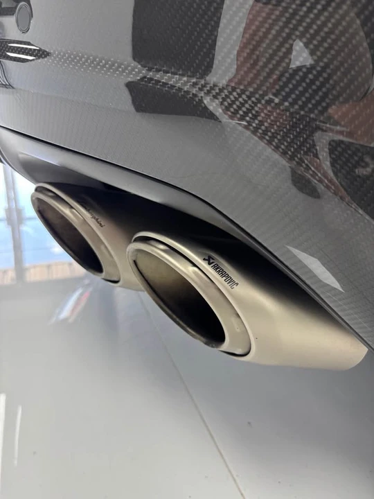 2023 Lamborghini Urus - Image 8 of 14