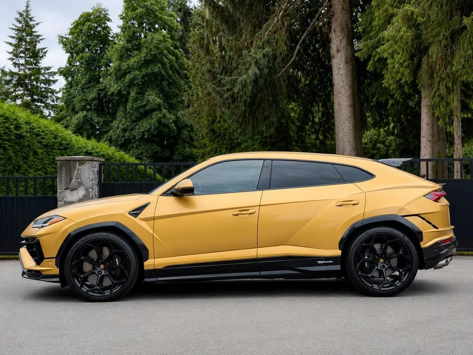 2023 Lamborghini Urus Performante - Image 2 of 16
