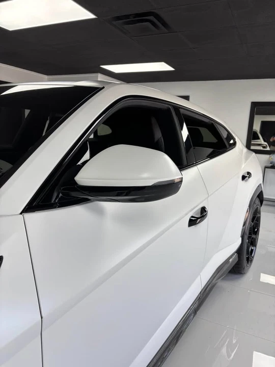 2023 Lamborghini Urus - Image 4 of 14