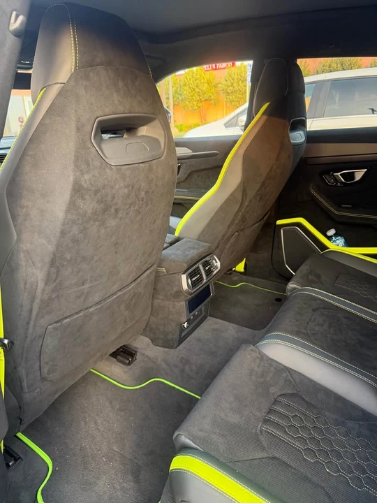 2023 Lamborghini Urus - Image 14 of 19