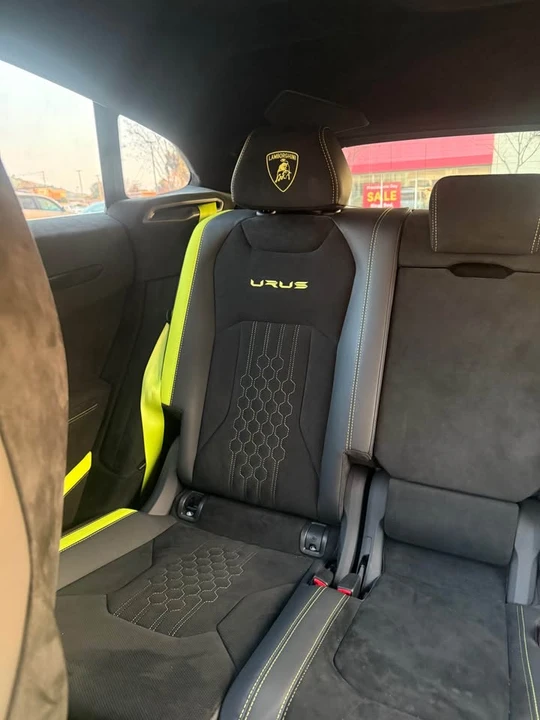 2023 Lamborghini Urus - Image 17 of 19