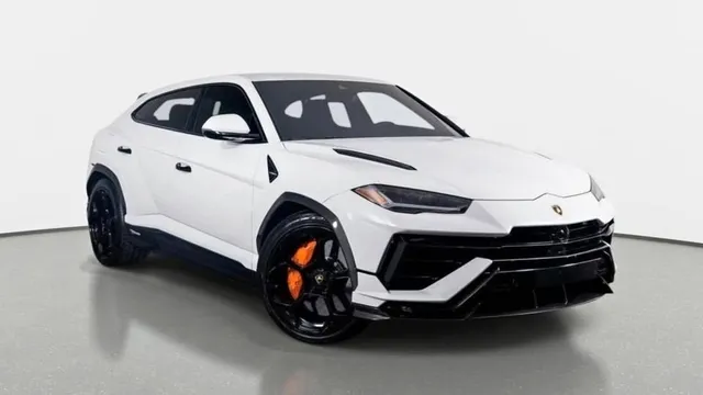 2023 Lamborghini Urus Performante