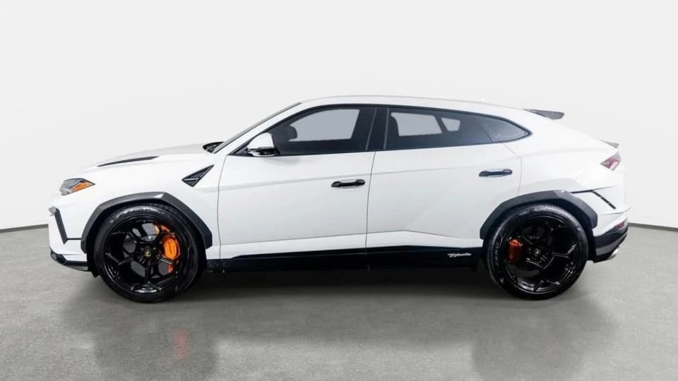 2023 Lamborghini Urus Performante - Image 5 of 20