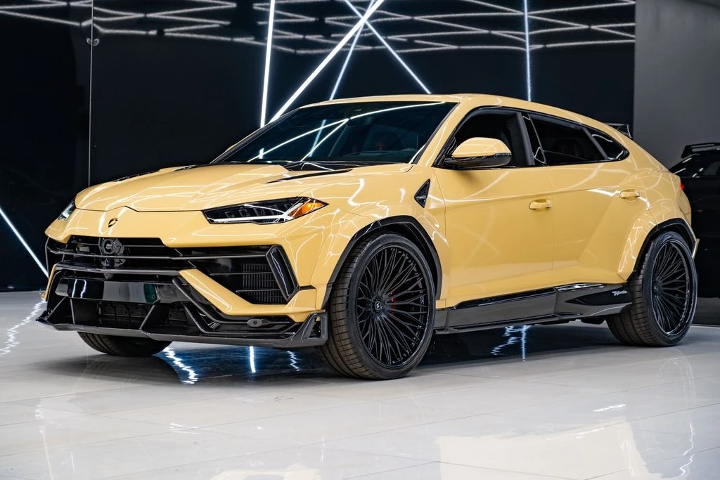 2023 Lamborghini Urus Performante - Image 2 of 31
