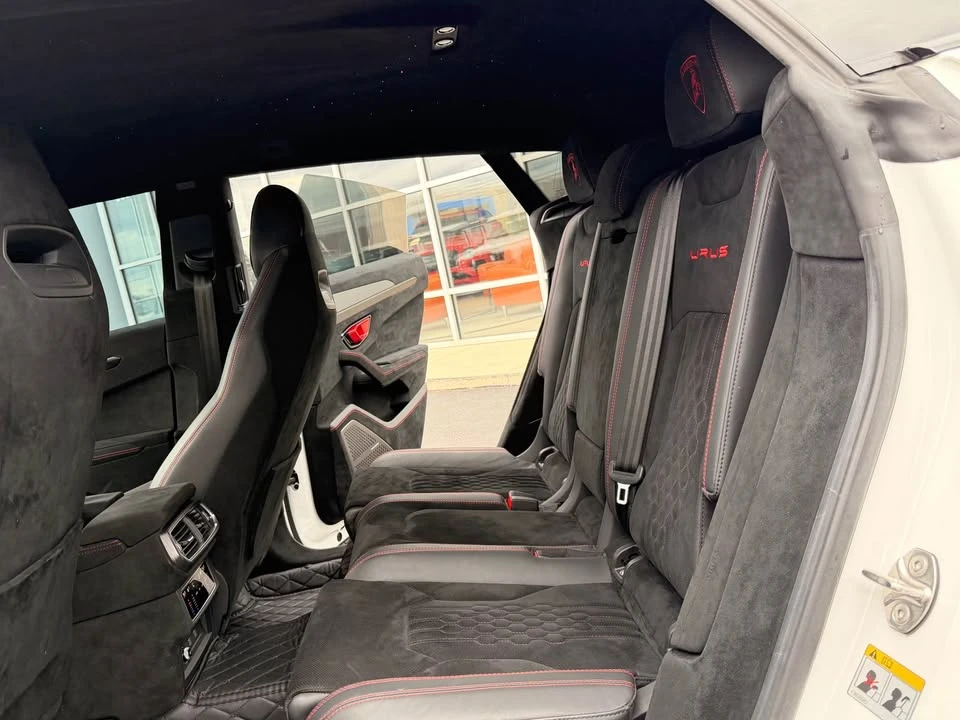 2023 Lamborghini Urus Performante - Image 14 of 21