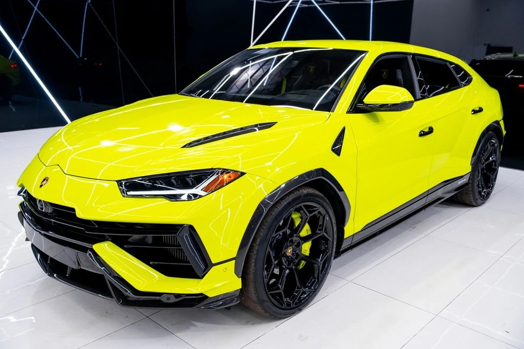 2023 Lamborghini Urus Performante - Image 10 of 21