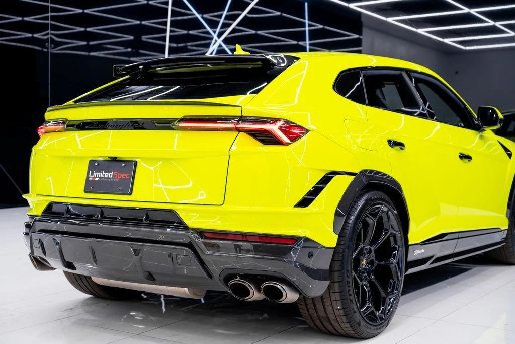 2023 Lamborghini Urus Performante - Image 16 of 21