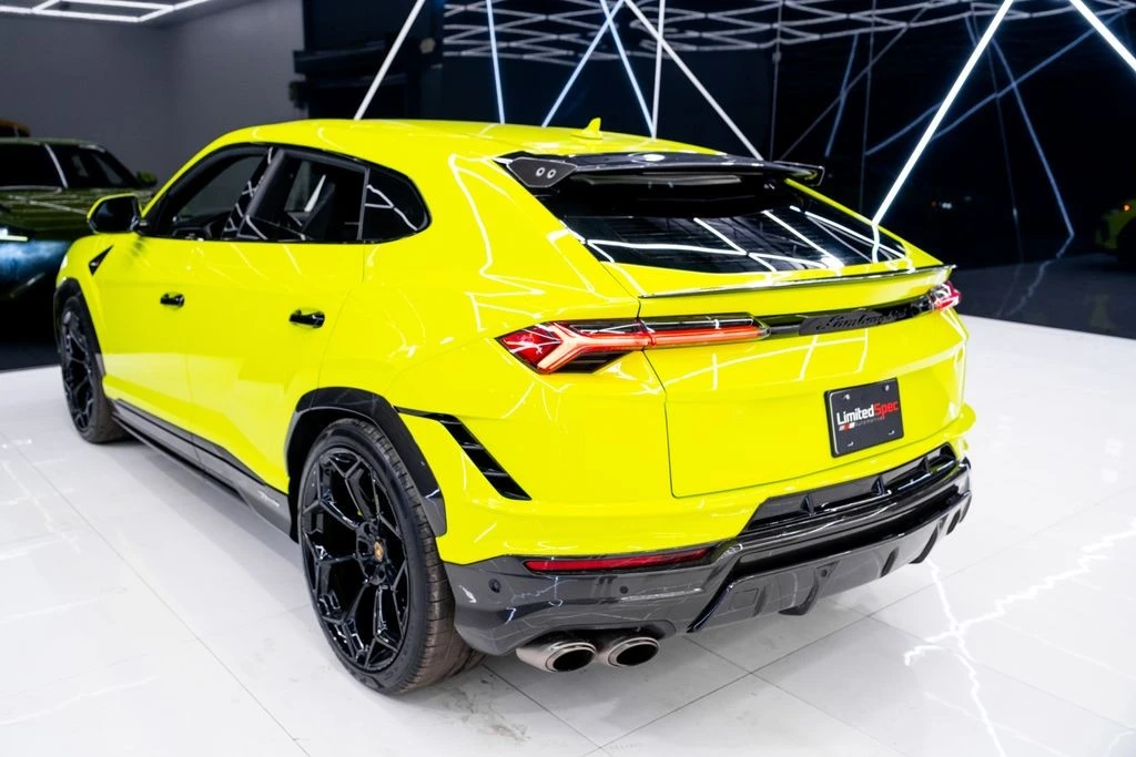 2023 Lamborghini Urus Performante - Image 20 of 21