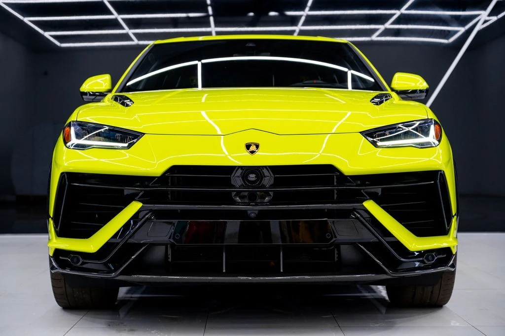 2023 Lamborghini Urus Performante - Image 2 of 21