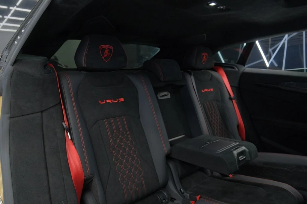 2023 Lamborghini Urus Performante - Image 30 of 31