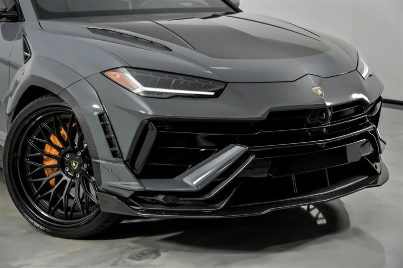 2023 Lamborghini Urus Performante - Image 3 of 12