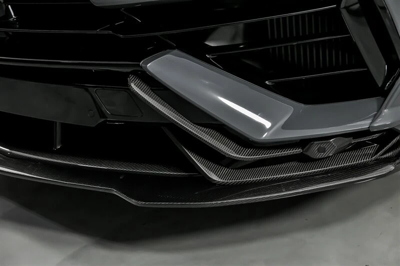 2023 Lamborghini Urus Performante - Image 6 of 12