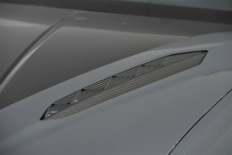 2023 Lamborghini Urus Performante - Image 7 of 12