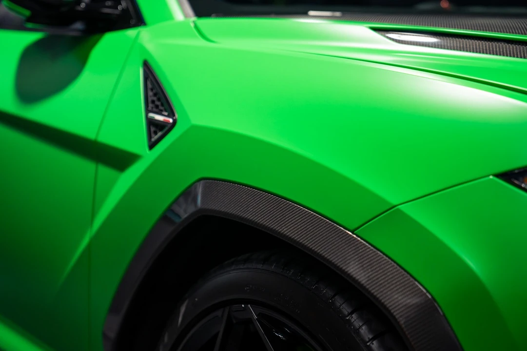 2023 Lamborghini Urus Performante - Image 29 of 31