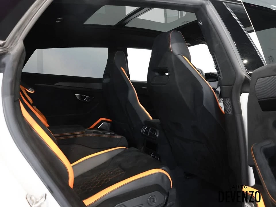 2023 Lamborghini Urus Performante - Image 7 of 18