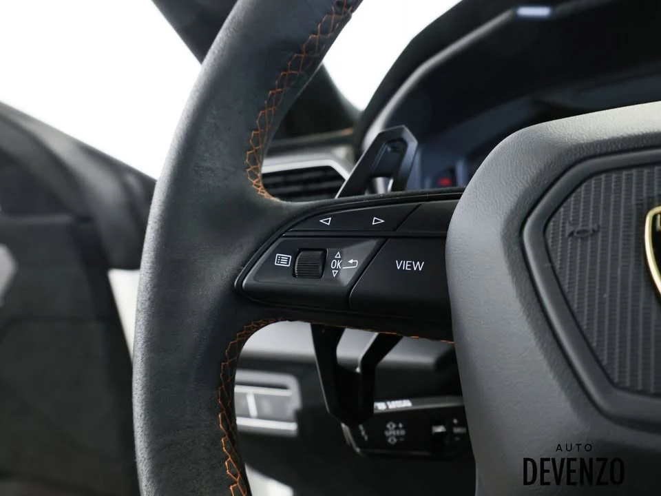 2023 Lamborghini Urus Performante - Image 13 of 18