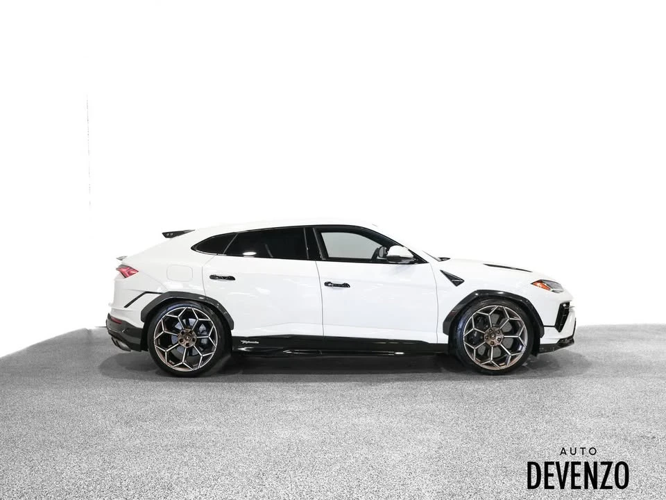 2023 Lamborghini Urus Performante - Image 2 of 18