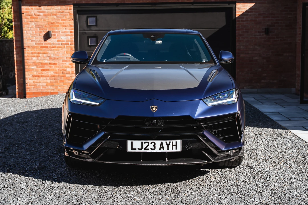 2023 Lamborghini Urus Performante - Image 10 of 31