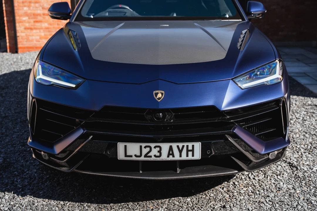 2023 Lamborghini Urus Performante - Image 11 of 31