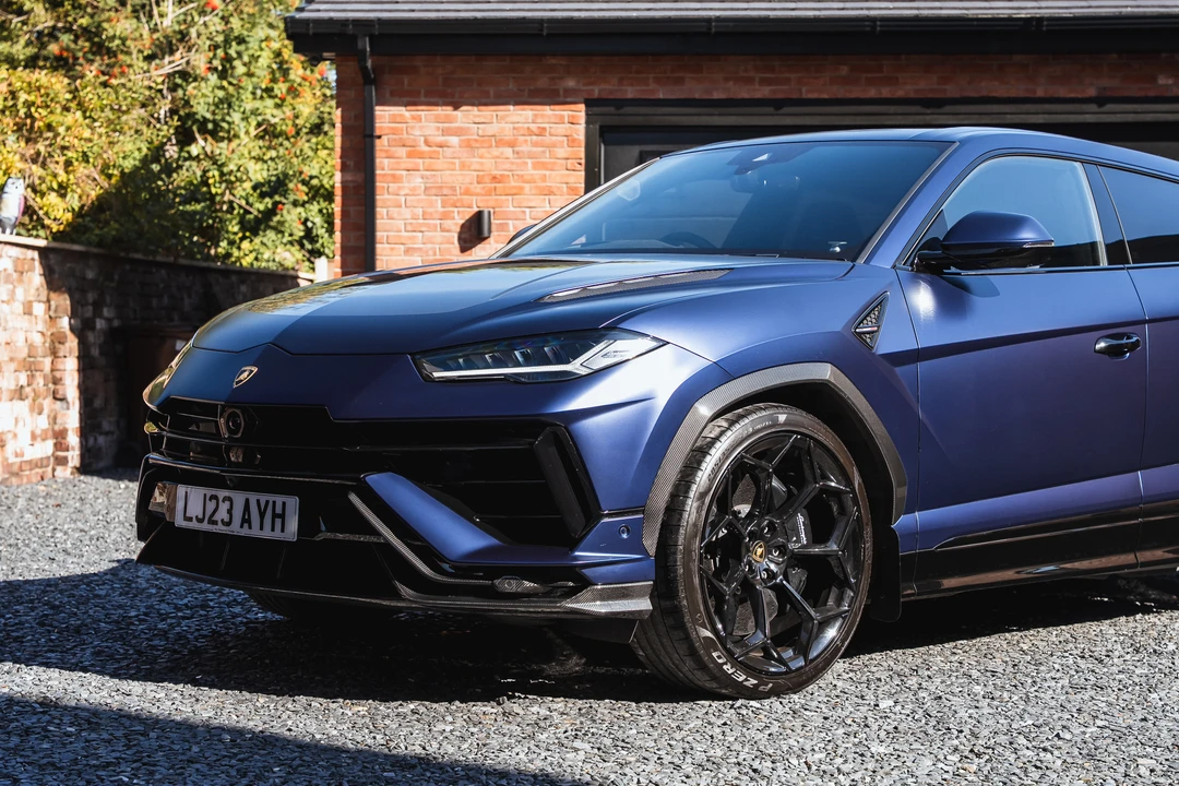 2023 Lamborghini Urus Performante - Image 27 of 31
