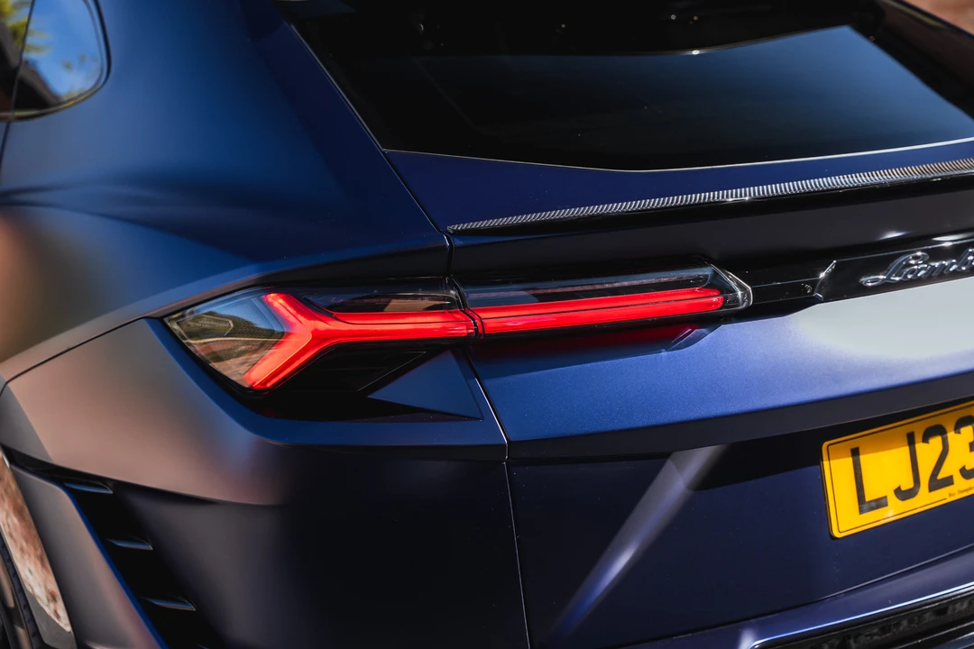 2023 Lamborghini Urus Performante - Image 20 of 31