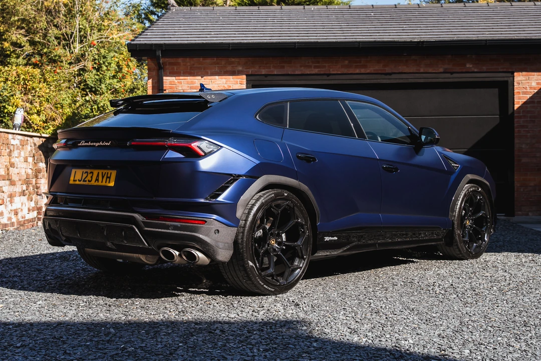 2023 Lamborghini Urus Performante - Image 5 of 31