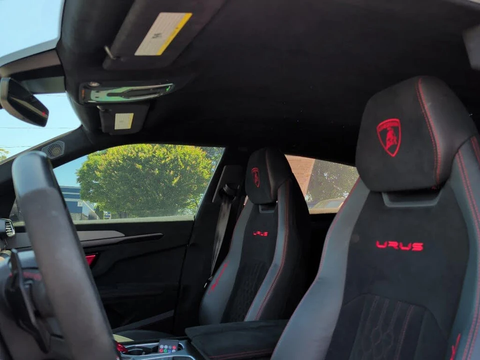 2023 Lamborghini Urus Performante - Image 31 of 31
