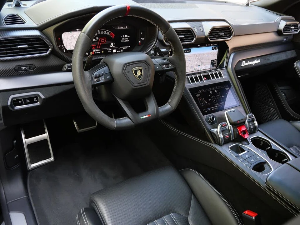 2023 Lamborghini Urus Performante - Image 20 of 31
