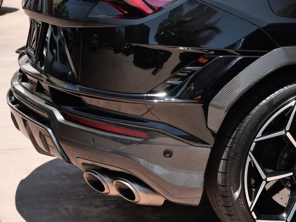 2023 Lamborghini Urus Performante - Image 12 of 31