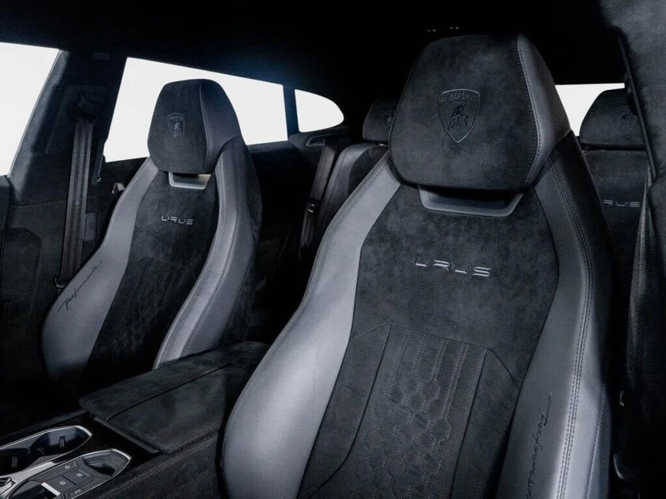 2023 Lamborghini Urus Performante - Image 3 of 31