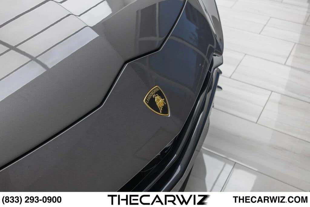 2023 Lamborghini Urus Performante - Image 5 of 31