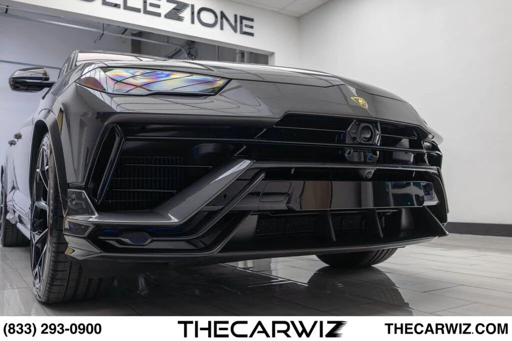 2023 Lamborghini Urus Performante - Image 7 of 31