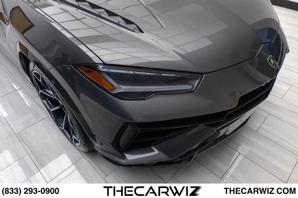 2023 Lamborghini Urus Performante - Image 4 of 31
