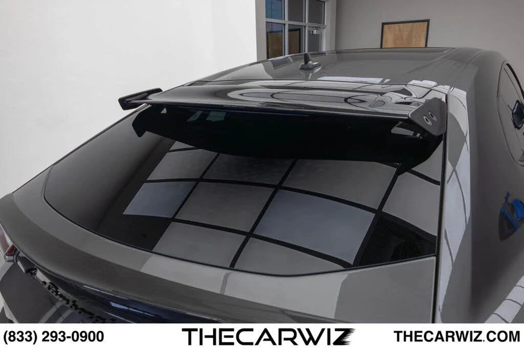 2023 Lamborghini Urus Performante - Image 27 of 31