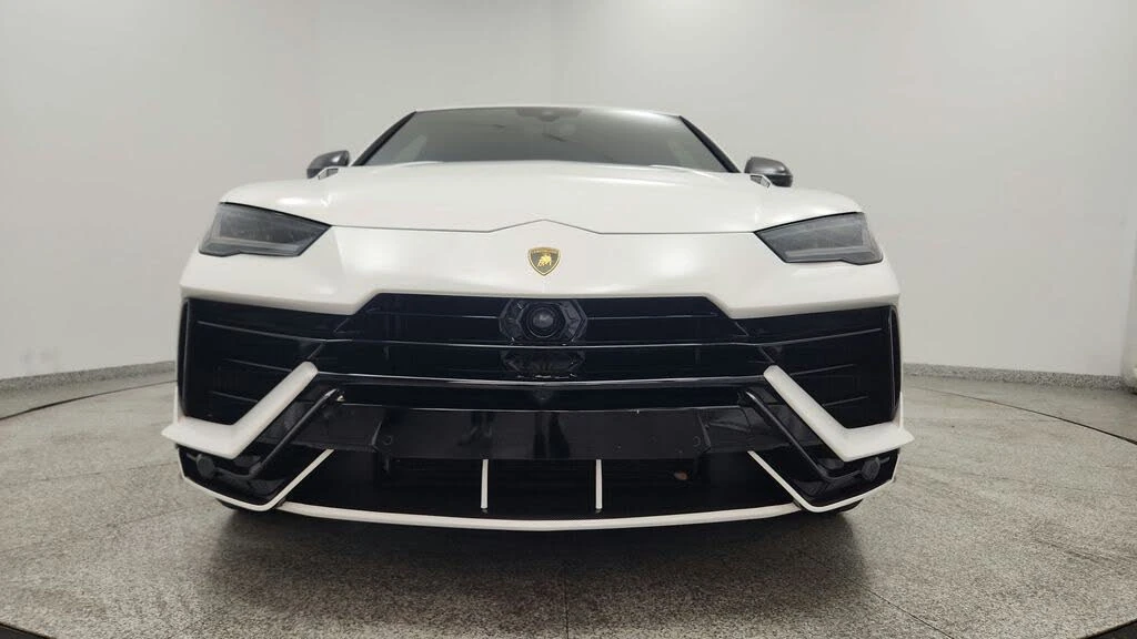 2023 Lamborghini Urus Performante - Image 10 of 31