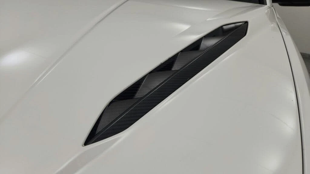 2023 Lamborghini Urus Performante - Image 15 of 31