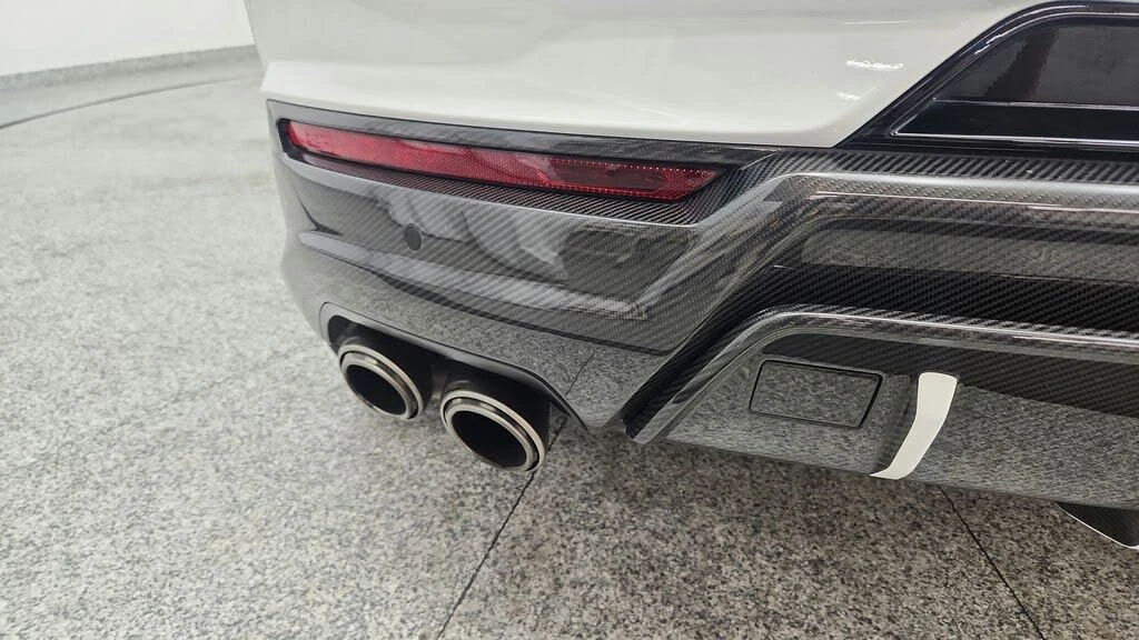 2023 Lamborghini Urus Performante - Image 24 of 31