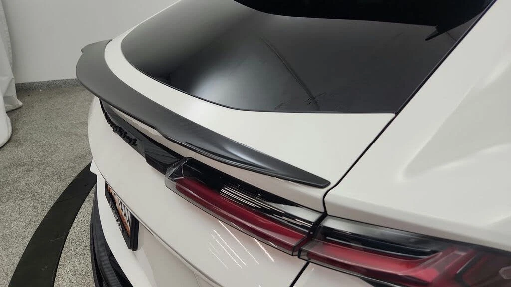 2023 Lamborghini Urus Performante - Image 27 of 31