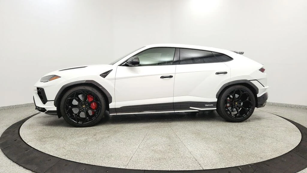 2023 Lamborghini Urus Performante - Image 2 of 31