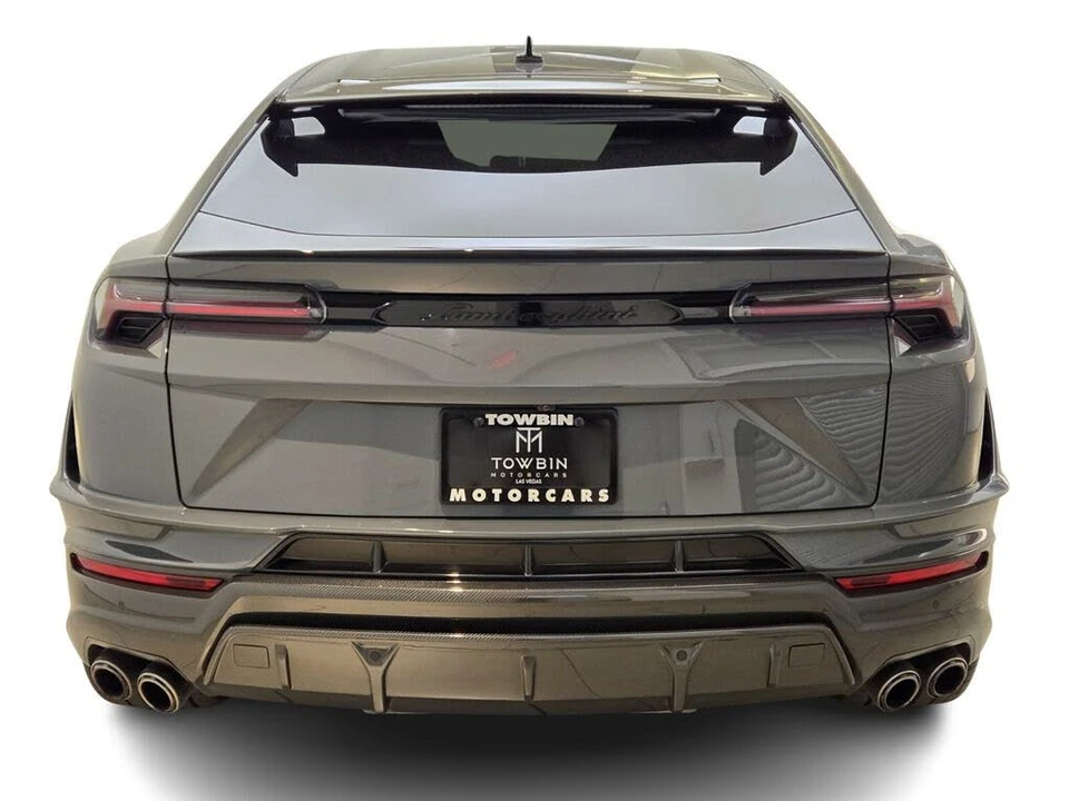 2023 Lamborghini Urus Performante - Image 10 of 31