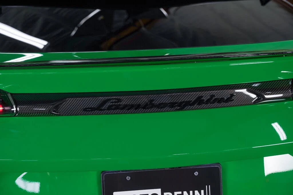 2023 Lamborghini Urus Performante - Image 27 of 31