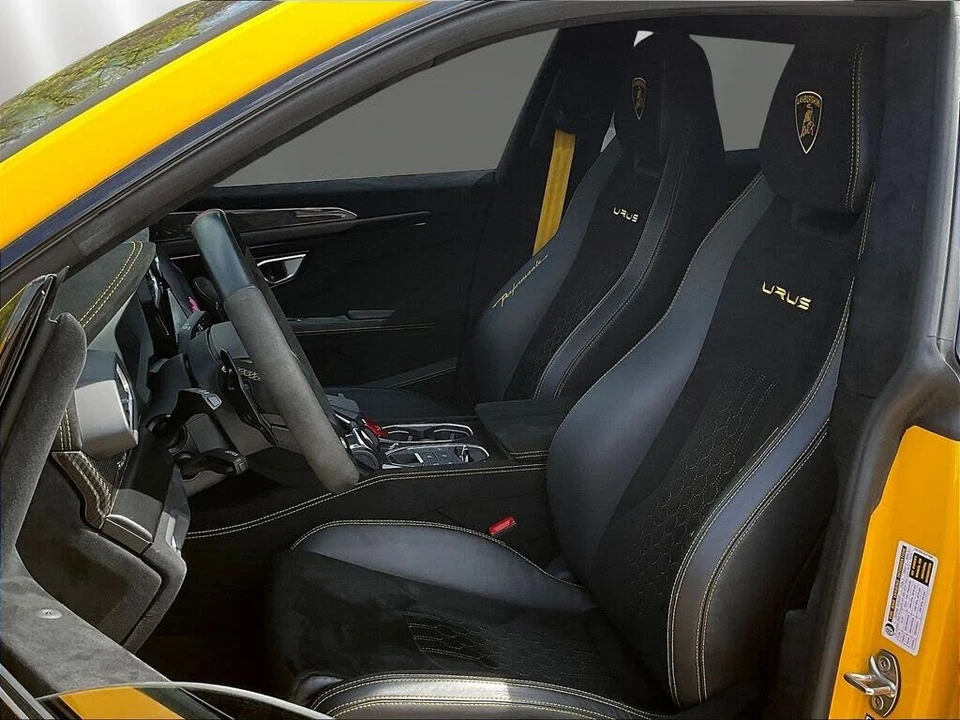 2023 Lamborghini Urus Performante - Image 20 of 31